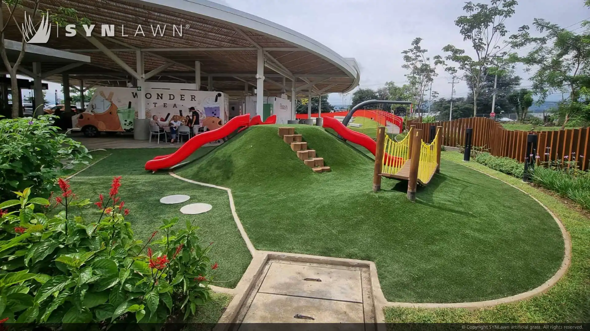 image of SYNLawn-artificial-playground-grass-at-Cityzen-Costa-Rica